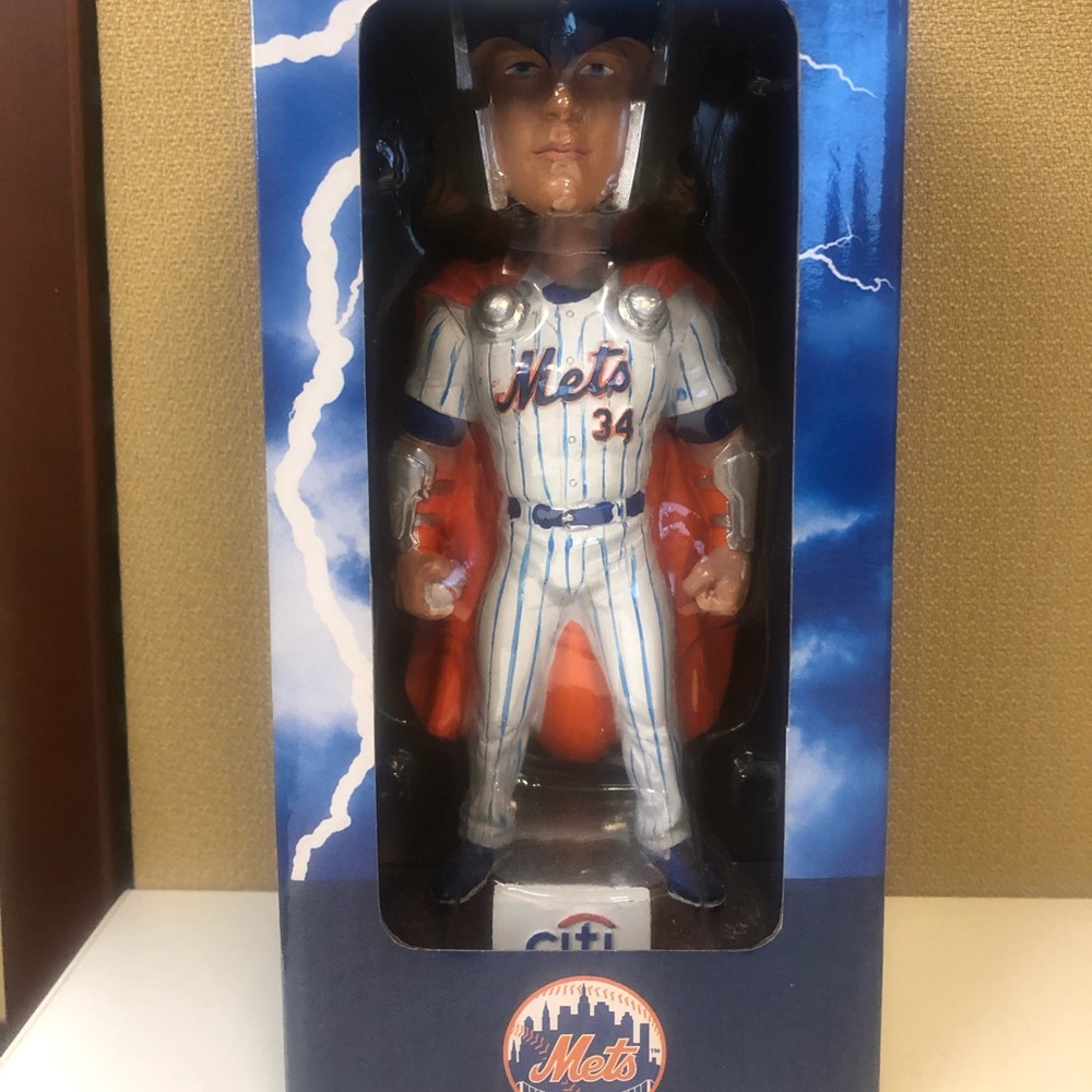 Noah Syndergaard bobble head as Thor